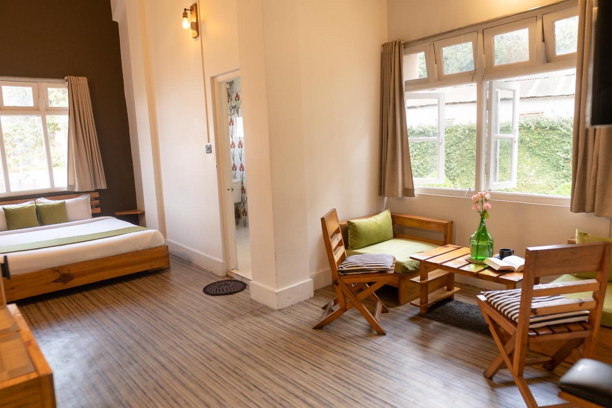The Living Roof Hotel Shillong Exterior foto